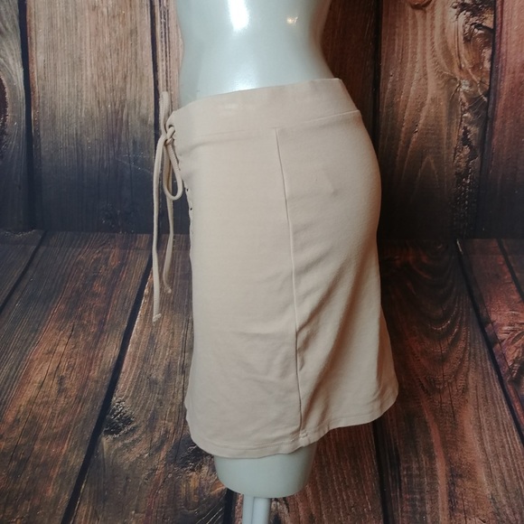 Forever 21 tan Skirt - Picture 8 of 8